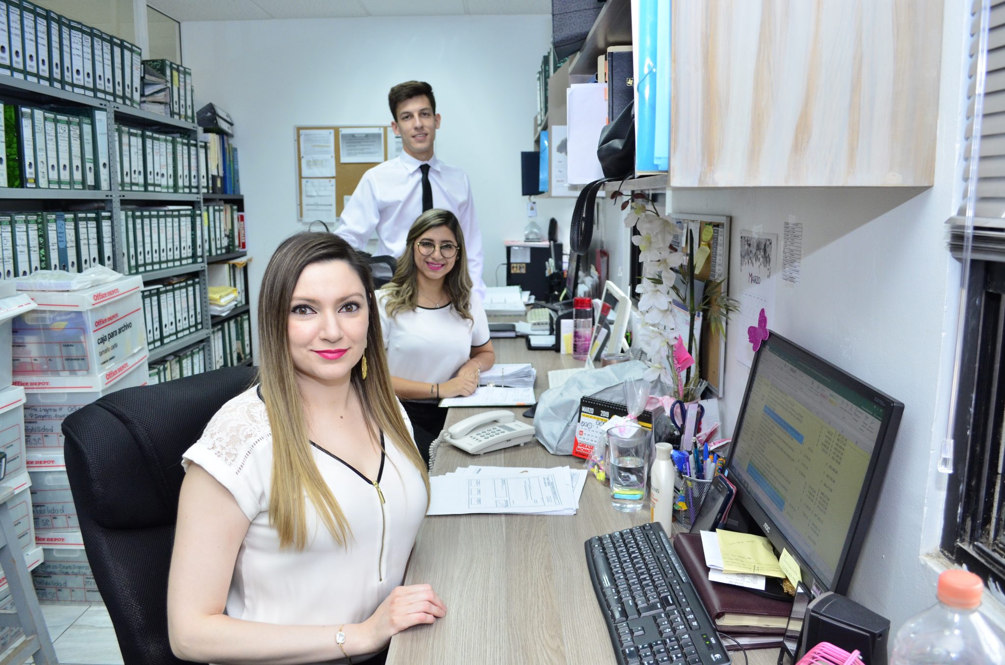 Equipo de trabajo de la Notaría Pública No. 63